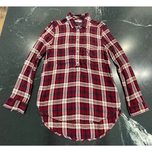 American Eagle Outfitters red plaid flannel boyfriend fit Medium long sleeved - Picture 1 of 8